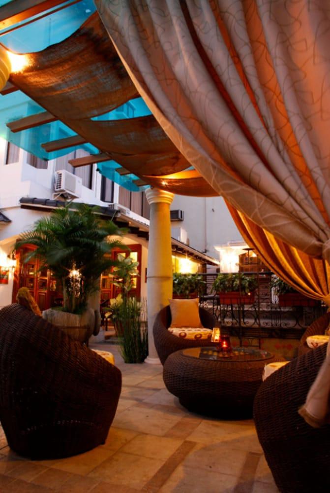 Casa Garcia 4*